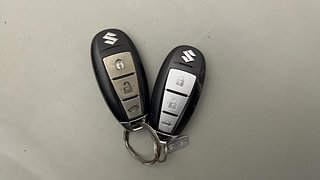 Used 2015 Maruti Suzuki Ciaz [2014-2017] ZXI+ Petrol Manual extra CAR KEY VIEW