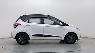 Used 2018 Hyundai Grand i10 [2017-2020] Sportz 1.2 Kappa VTVT Dual Tone Petrol Manual exterior RIGHT SIDE VIEW