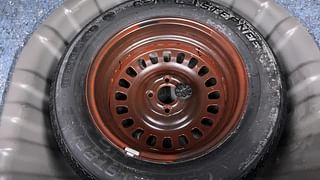 Used 2021 Nissan Magnite XV Premium Petrol Manual tyres SPARE TYRE VIEW