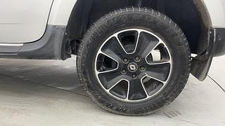 Used 2018 Renault Duster [2015-2020] RXS PetroL Petrol Manual tyres LEFT REAR TYRE RIM VIEW