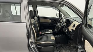 Used 2018 Maruti Suzuki Wagon R 1.0 [2015-2019] VXI AMT Petrol Automatic interior RIGHT SIDE FRONT DOOR CABIN VIEW