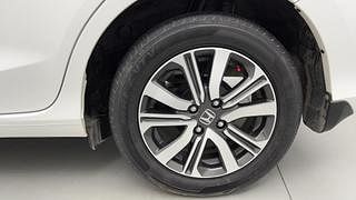 Used 2022 Honda Amaze 1.2 VX CVT i-VTEC Petrol Automatic tyres LEFT REAR TYRE RIM VIEW