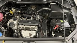 Used 2017 Volkswagen Polo [2015-2019] Comfortline 1.2L (P) Petrol Manual engine ENGINE LEFT SIDE VIEW