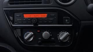 Used 2018 Datsun Redi-GO [2015-2019] T(O) 1.0 Petrol Manual interior MUSIC SYSTEM & AC CONTROL VIEW
