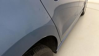 Used 2016 Volkswagen Vento [2015-2019] Highline Petrol AT Petrol Automatic dents MINOR DENT