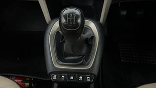 Used 2021 Hyundai New Santro 1.1 Sportz Executive CNG Petrol+cng Manual interior GEAR  KNOB VIEW