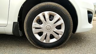 Used 2013 Maruti Suzuki Swift Dzire VXi 1.2 BS-IV Petrol Manual tyres RIGHT FRONT TYRE RIM VIEW