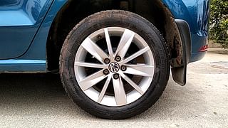 Used 2017 Volkswagen Polo [2014-2015] Highline1.5L (D) Diesel Manual tyres LEFT REAR TYRE RIM VIEW