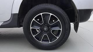 Used 2016 Renault Duster [2015-2019] 85 PS RXZ 4X2 MT Diesel Manual tyres LEFT REAR TYRE RIM VIEW