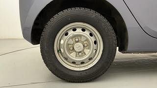 Used 2011 Hyundai Eon [2011-2018] Era Petrol Manual tyres RIGHT REAR TYRE RIM VIEW