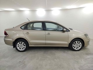Used 2017 volkswagen Vento 1.5L Highline Diesel AT Diesel Automatic exterior RIGHT SIDE VIEW