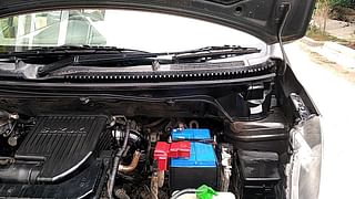 Used 2015 Maruti Suzuki Ertiga [2015-2018] ZXI Petrol Manual engine ENGINE LEFT SIDE HINGE & APRON VIEW