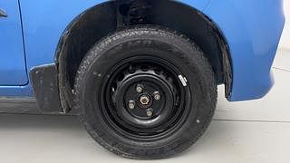 Used 2018 Maruti Suzuki Alto 800 [2016-2019] Vxi Petrol Manual tyres RIGHT FRONT TYRE RIM VIEW