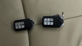 Used 2022 Honda City ZX CVT Petrol Automatic extra CAR KEY VIEW