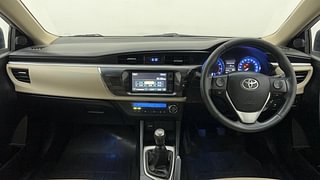 Used 2016 Toyota Corolla Altis [2014-2017] G Petrol Petrol Manual interior DASHBOARD VIEW
