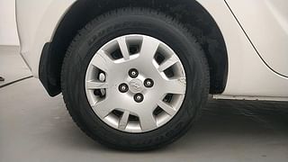 Used 2014 Hyundai i20 [2012-2014] Magna 1.2 Petrol Manual tyres RIGHT REAR TYRE RIM VIEW