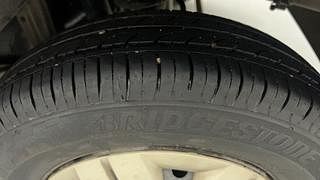 Used 2016 Maruti Suzuki Alto 800 [2016-2019] Lxi Petrol Manual tyres LEFT REAR TYRE TREAD VIEW