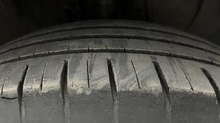 Used 2018 Hyundai i20 Active [2015-2020] 1.2 S Petrol Manual tyres RIGHT FRONT TYRE TREAD VIEW