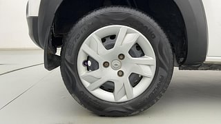 Used 2020 Renault Kwid RXL Petrol Manual tyres RIGHT REAR TYRE RIM VIEW