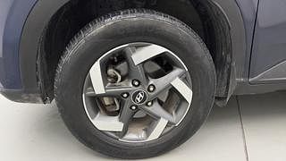 Used 2021 Hyundai Venue [2019-2022] SX 1.0  Turbo Petrol Manual tyres LEFT FRONT TYRE RIM VIEW