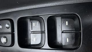 Used 2014 Hyundai Grand i10 [2013-2017] Magna 1.2 Kappa VTVT Petrol Manual top_features Power windows