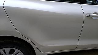 Used 2018 Maruti Suzuki Swift [2017-2021] VXI AMT Petrol Automatic dents MINOR DENT
