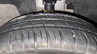 Used 2020 Renault Kwid RXL Petrol Manual tyres RIGHT FRONT TYRE TREAD VIEW