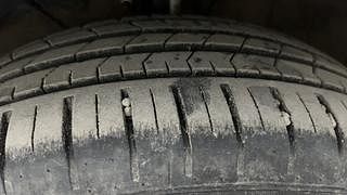 Used 2023 Toyota Glanza V AMT Petrol Automatic tyres LEFT FRONT TYRE TREAD VIEW