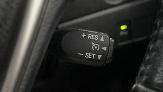 Used 2015 Toyota Corolla Altis [2014-2017] VL AT Petrol Petrol Automatic top_features Cruise control