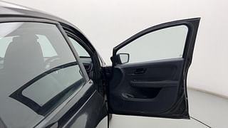 Used 2022 Tata Altroz XZ Plus 1.2 Dark Edition Petrol Manual interior RIGHT FRONT DOOR OPEN VIEW