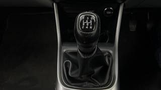 Used 2020 Tata Altroz XZ 1.2 Petrol Manual interior GEAR  KNOB VIEW