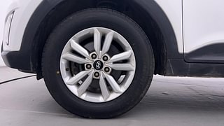 Used 2018 Hyundai Creta [2015-2018] 1.6 SX Plus Petrol Petrol Manual tyres LEFT FRONT TYRE RIM VIEW