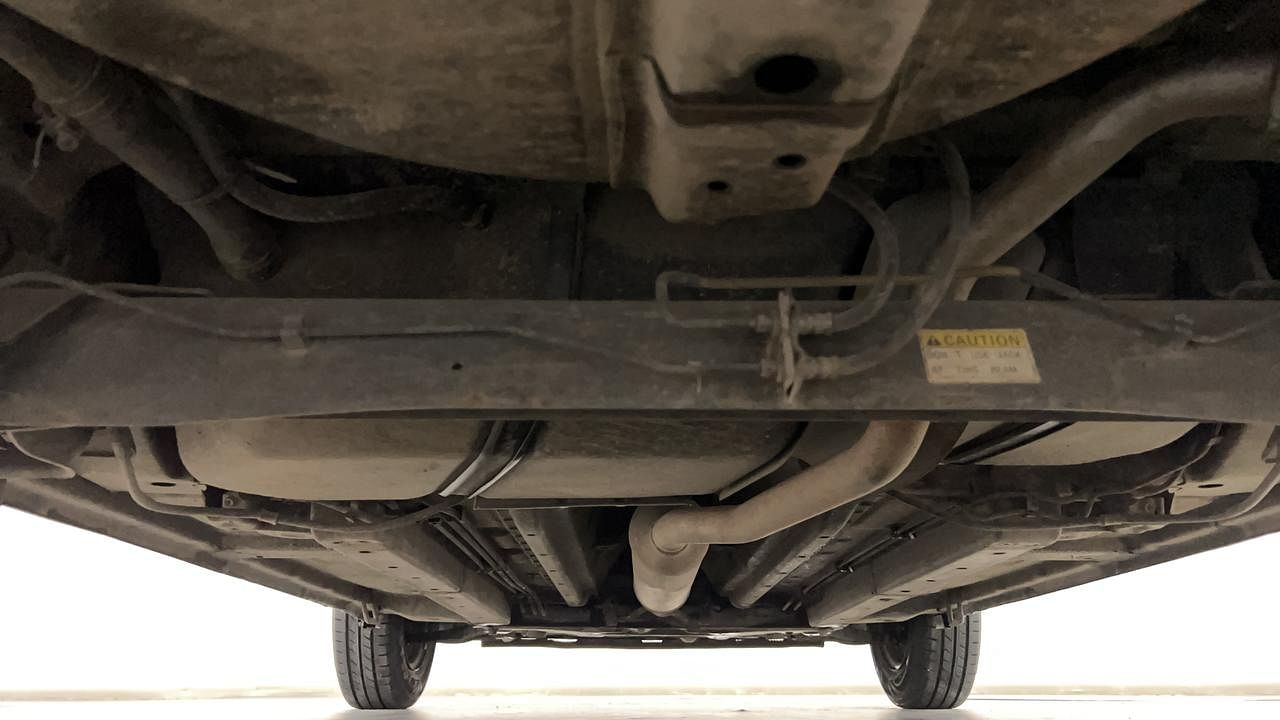 Used 2014 Maruti Suzuki Ritz [2012-2017] Vxi Petrol Manual extra REAR UNDERBODY VIEW (TAKEN FROM REAR)