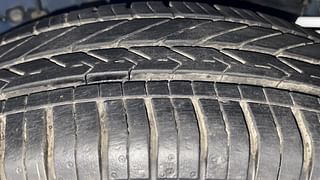 Used 2020 Hyundai Grand i10 [2017-2020] Sportz 1.2 Kappa VTVT Petrol Manual tyres LEFT REAR TYRE TREAD VIEW
