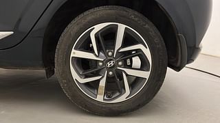 Used 2022 Hyundai Grand i10 Nios Sportz 1.2 Kappa VTVT Dual Tone Petrol Manual tyres LEFT REAR TYRE RIM VIEW