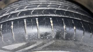 Used 2018 Maruti Suzuki Baleno [2015-2019] Zeta Petrol Petrol Manual tyres LEFT FRONT TYRE TREAD VIEW