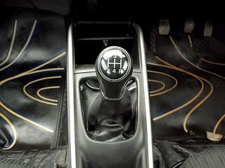 Used 2017 Maruti Suzuki Baleno [2015-2019] Delta Petrol Petrol Manual interior GEAR  KNOB VIEW