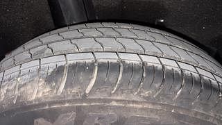 Used 2020 Maruti Suzuki Baleno [2019-2022] Sigma Petrol Petrol Manual tyres RIGHT REAR TYRE TREAD VIEW