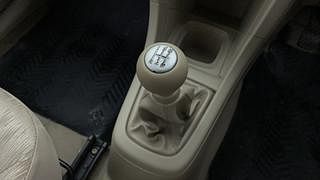 Used 2012 Maruti Suzuki Ertiga [2012-2015] Vxi Petrol Manual interior GEAR  KNOB VIEW