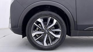 Used 2020 Mahindra XUV 300 W8 (O) Petrol Petrol Manual tyres LEFT FRONT TYRE RIM VIEW