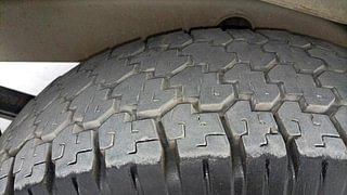 Used 2020 Mahindra Bolero B6 (O) Diesel Manual tyres RIGHT REAR TYRE TREAD VIEW