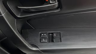 Used 2019 Maruti Suzuki Vitara Brezza [2016-2020] LDi Diesel Manual top_features Power Windows