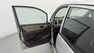 Used 2011 Maruti Suzuki Estilo [2009-2014] LXi Petrol Manual interior LEFT FRONT DOOR OPEN VIEW