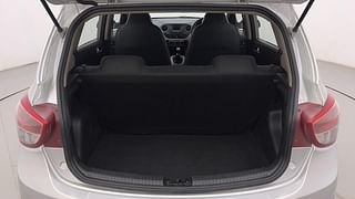 Used 2016 Hyundai Grand i10 [2013-2017] Sportz 1.2 Kappa VTVT Petrol Manual interior DICKY INSIDE VIEW
