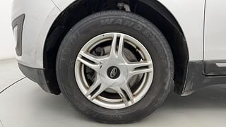 Used 2018 Mahindra Marazzo M6 Diesel Manual tyres LEFT FRONT TYRE RIM VIEW
