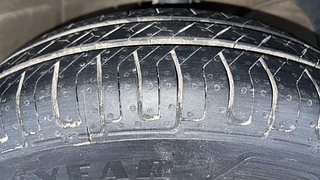 Used 2020 maruti-suzuki Dzire VXI Petrol Manual tyres RIGHT FRONT TYRE TREAD VIEW