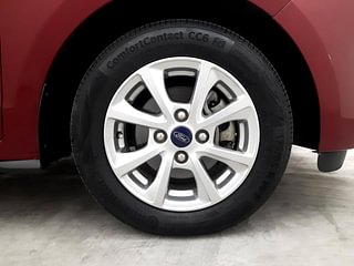 Used 2019 Ford Figo [2019-2021] Titanium Diesel Diesel Manual tyres RIGHT FRONT TYRE RIM VIEW