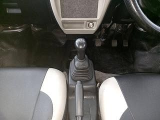 Used 2021 Maruti Suzuki Eeco AC 5 STR Petrol Manual interior GEAR  KNOB VIEW