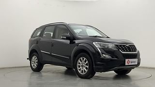 Used 2018 Mahindra XUV500 [2017-2021] W9 Diesel Manual exterior RIGHT FRONT CORNER VIEW