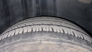 Used 2018 Volkswagen Polo Comfortline 1.0L (P) Petrol Manual tyres RIGHT REAR TYRE TREAD VIEW
